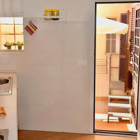 Cuore Di Con Terrazza Privata A Piazza Venezia Apartamento *